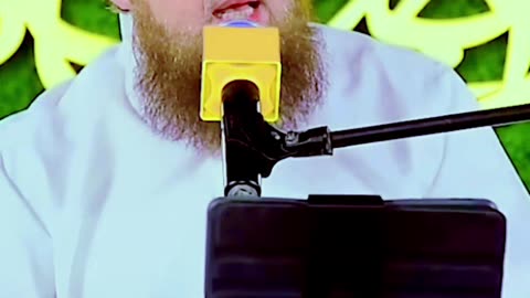 ahle masher talash karte hoie#newviralvideo #madeena #hajiabdulhabibattari