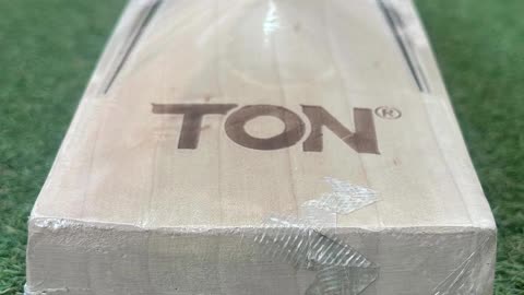 Ton Super Long Blade Cricket Bat