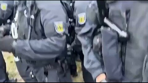 🚩🇩🇪 During the far-left demonstrations in Giessen