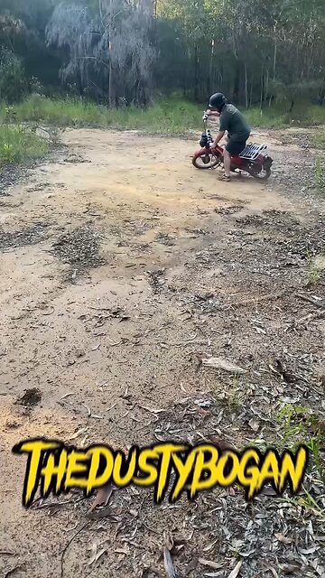 The Christmas postie thrash is in full swing! 🫡🇦🇺🎄⚡️