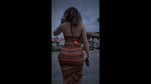 A cute girls dancing and showing his dancing moves