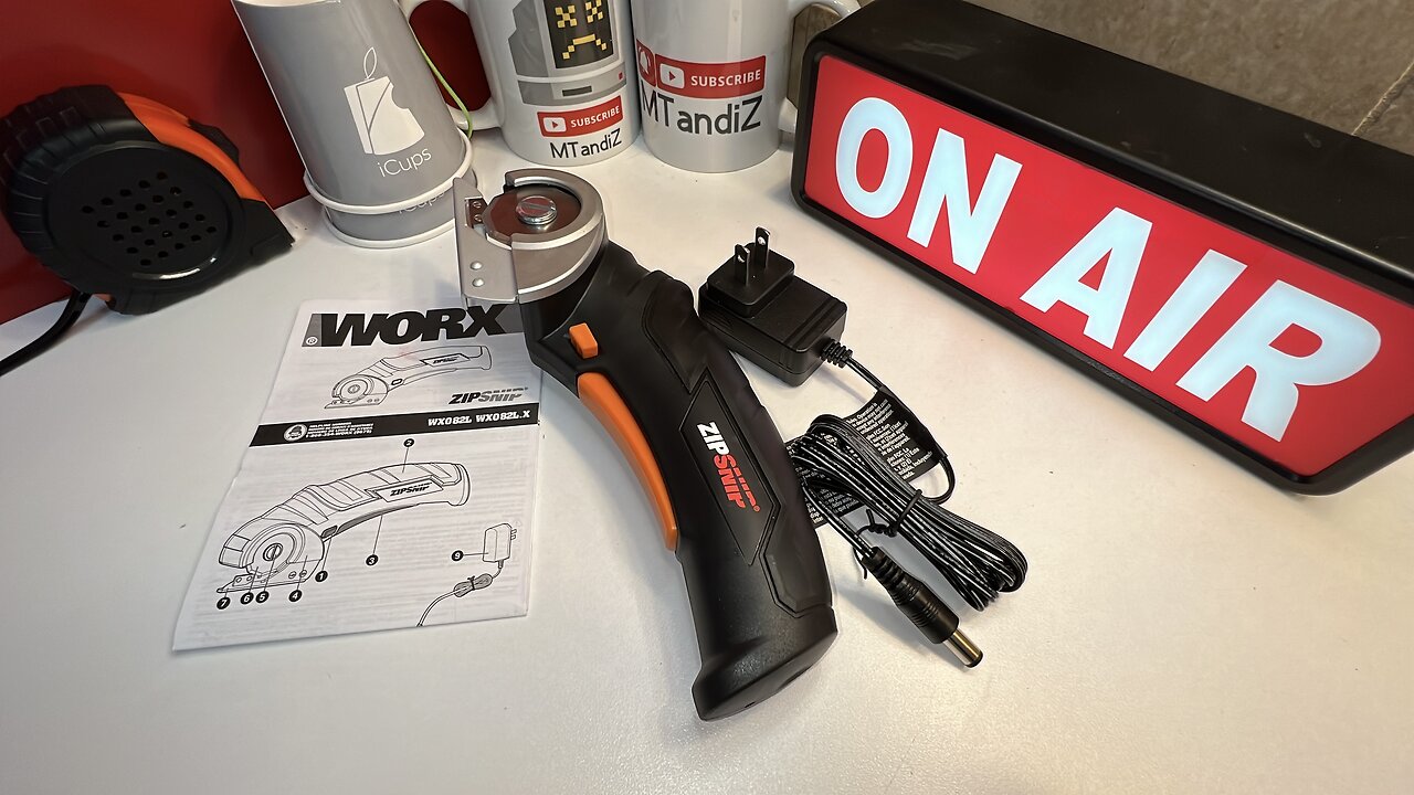 WORX 4V ZipSnip ZiP SNiP Electric Rechargeable Cordless Scissors Fabric Cardboard Cutter GiZ WiZ