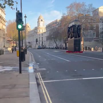 🚨Farmers arrested and police stopping tractors from going through🚨