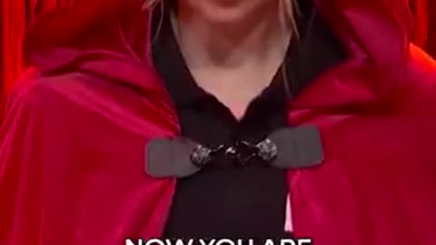 Lady Gaga on SNL. WTF is wrong with Hollyweird glorifying satan?