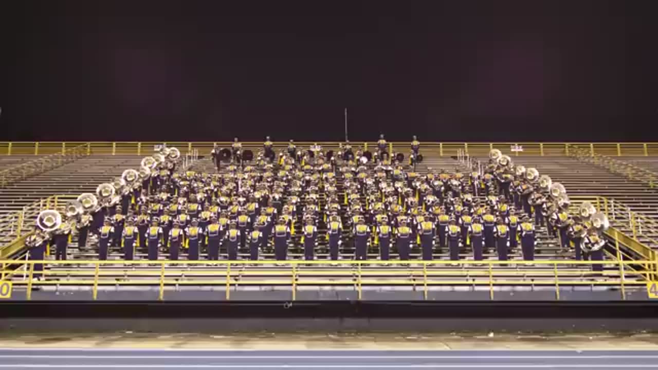 I love this.. you know I love marching band..