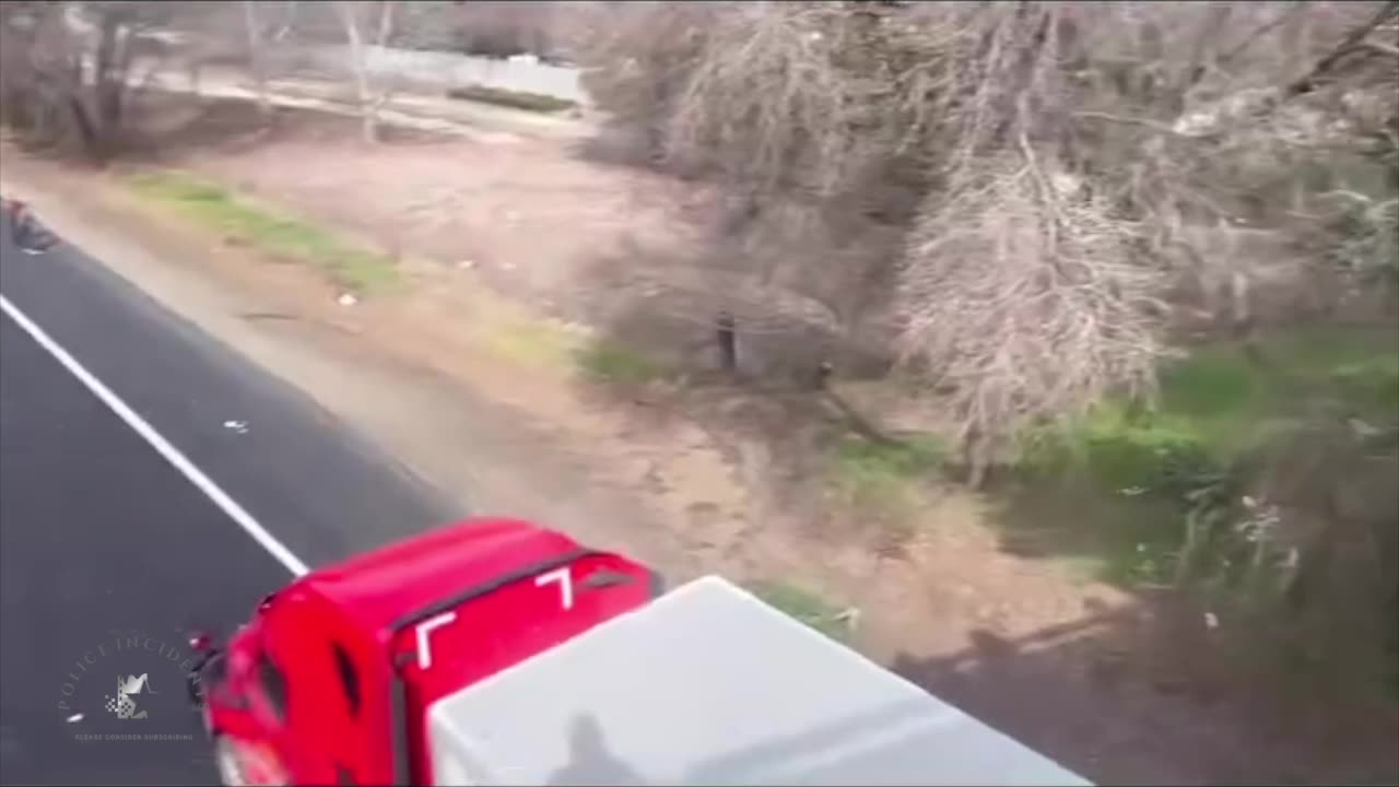 Driver Critically Injured After Car Falls From Overpass in Sacramento