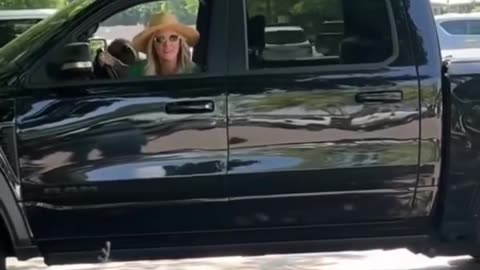 My stomach hurts! 🤣 #blonde #parking #fyp #fypシ゚viral #funny