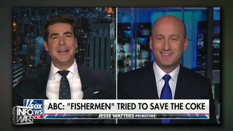 Warner Just Called For US Military To Overthrow President Trump’s Administration!