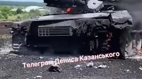 Destroyed Russian tank in Zaporizhzhia direction! 