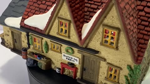 Christmas Home Decor: Dept.56 Dickens Village: Butter Tub Farm House - Box & Cord 1996