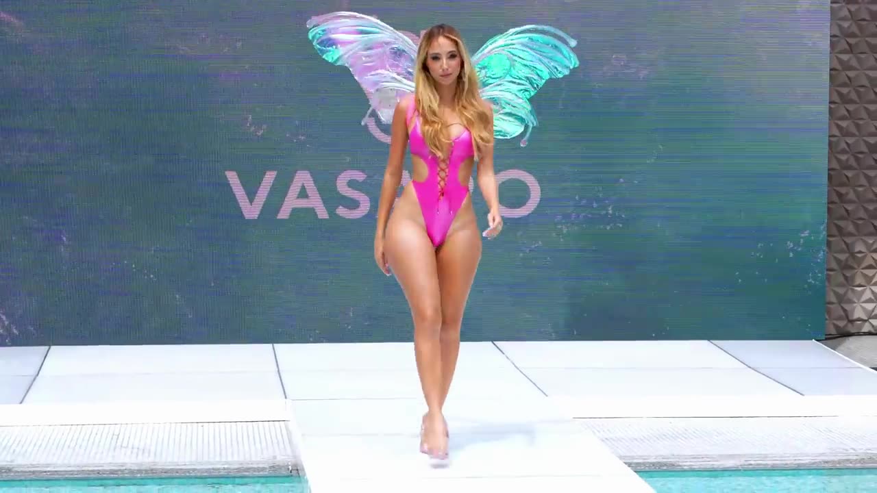 Beatriz Corbett in SLOW MOTION 4k | Best of 2023 Swim Week Runway Extravaganza