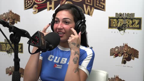 Mira Luv - Film Directors Never Informed Me Prior To Filming That A Money Shot🤪 To The Eyes 👀 Burns🥵