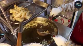 The Tteokbokki Temple Everyone Lines Up For! Sold Out in Seconds — Korean Street Food Madness!