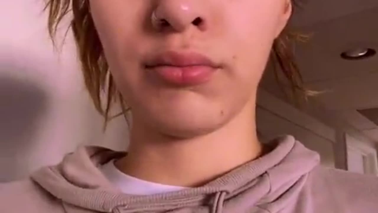 Bella Roland cUTE gIRL