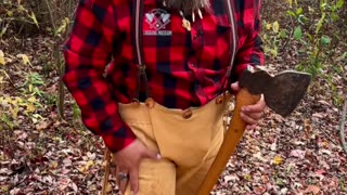 🪓 I didn't always want to be an outdoor teacher. I wanted to be... a LUMBERJACK!