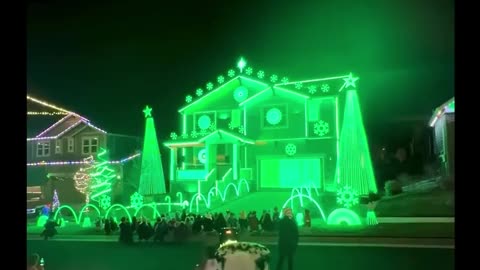 INSANE Christmas Light Display Has the Whole Neighborhood Stunned! 🤯✨