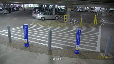 Video shows Miami-Dade deputy fatally shoot armed shoplifting suspect outside Walmart