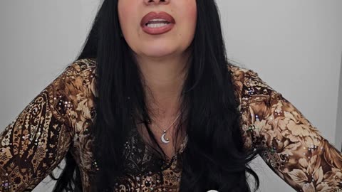 ✨ Cuando empieces tu día, no olvides esto: antes de pedir, agradece 🙏💛