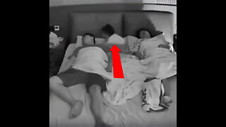 Una niña china enamora a redes con limpieza sorpresa para sus padres