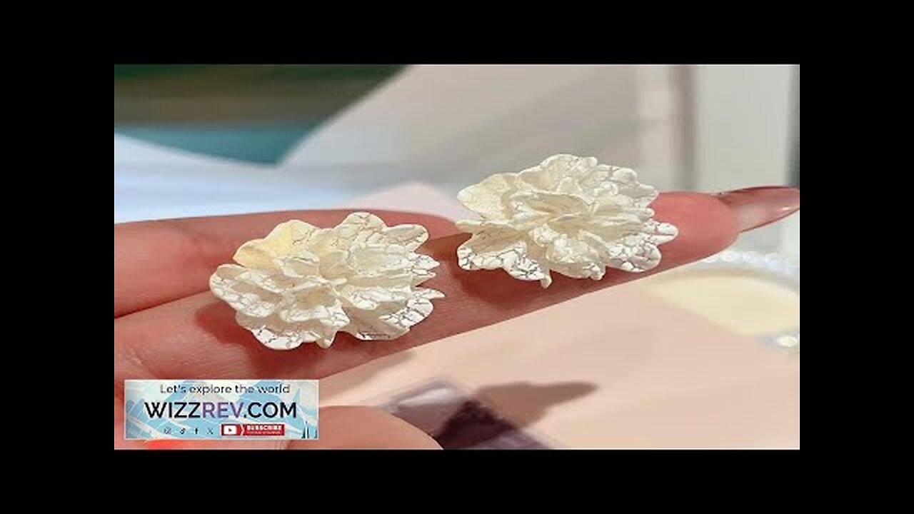 New Big White Flowers Stud Earrings for Women Personality Fashion Unique Design Review