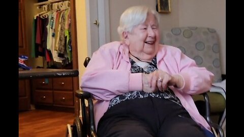 When You're 95 -- Mom remembers square dancing in the 1940's #centenarian #funnyoldpeople