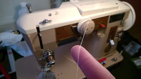 Singer 401A inserting the upper thread and needle position - sewing machine