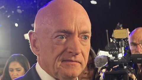 Dem Mark Kelly Says Kamala Harris Is An 'Incredibly Strong' Presidential Candidate For 2028