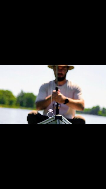 guess what I caught today 💍👩