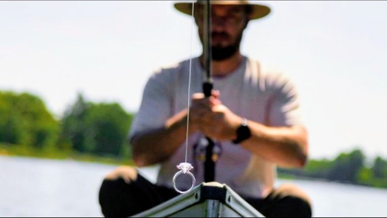 guess what I caught today 💍👩