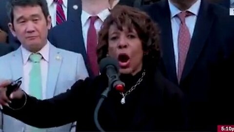 'Nobody Elected Your Ass' - Maxine Waters Humiliated At Insane Rally