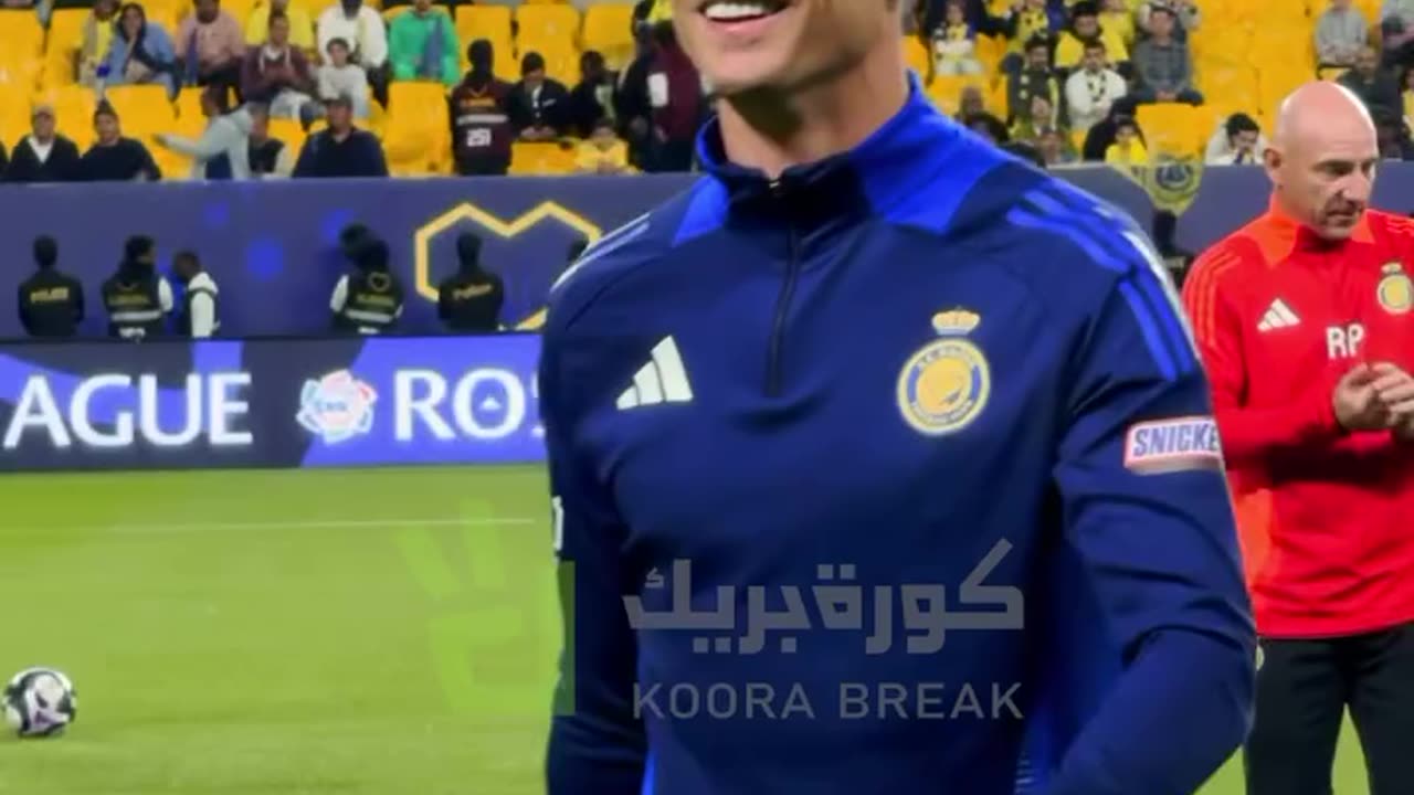 Cristiano spots his lookalike in the crowd