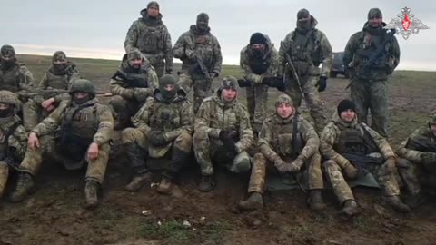 🇷🇺 "May you enjoy good health and happiness, and may your loved ones always be near to you!"