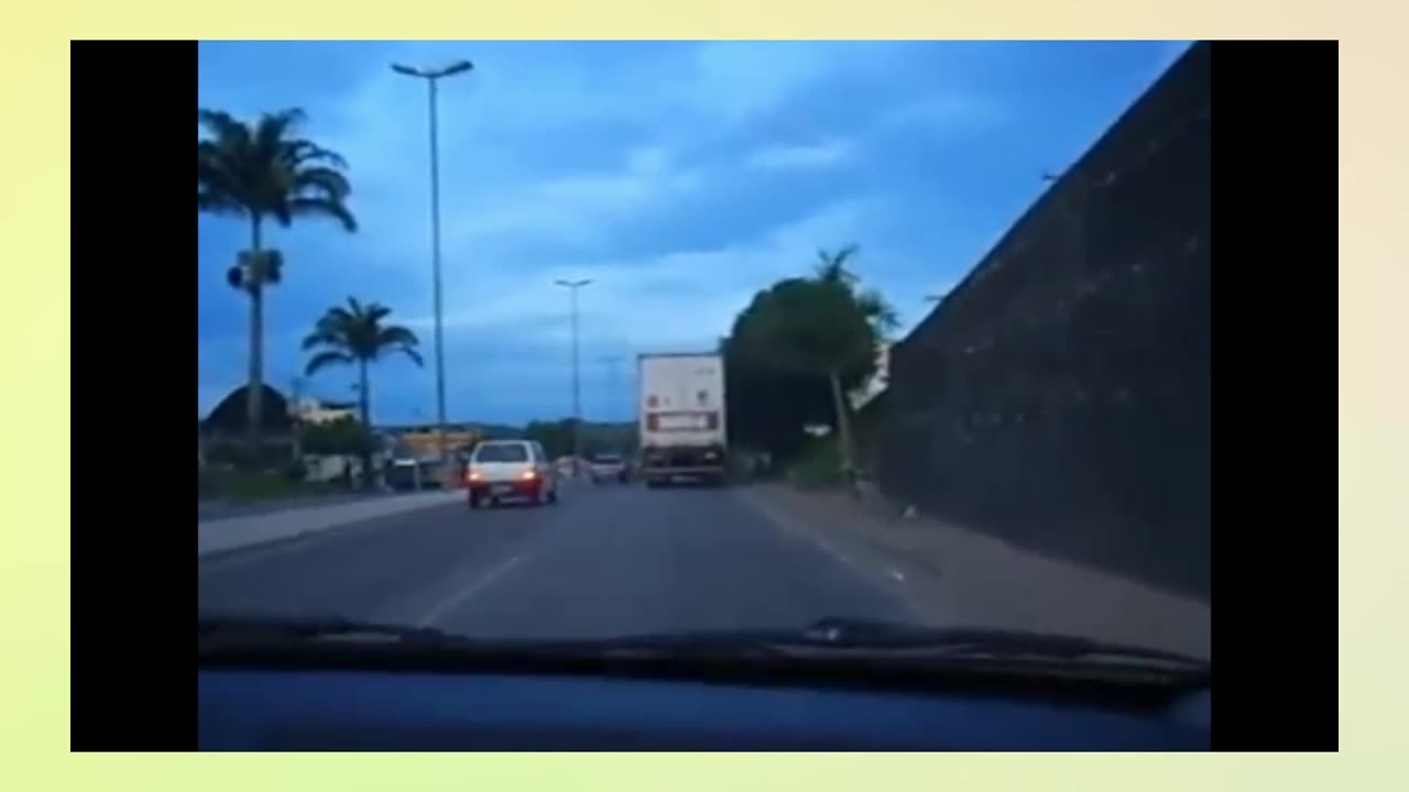 2009 Passeio de Carro pelas Ruas do Centro de Caratinga em 02 de janeiro