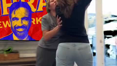 Mamdani Sucks / VOTE CURTIS SLIWA FOR NYC MAYOR