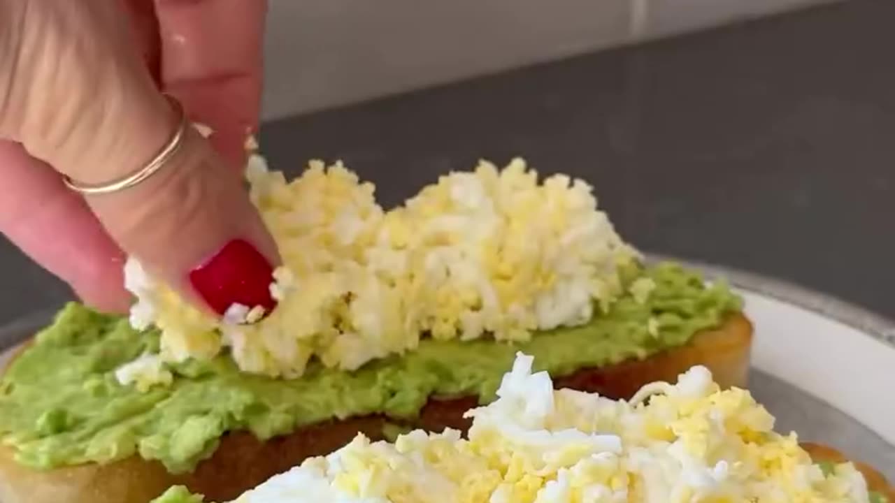 Grated Egg Avocado Toast