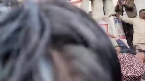 রাজপথেই