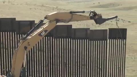 ICYMI: Border wall continues non-stop construction