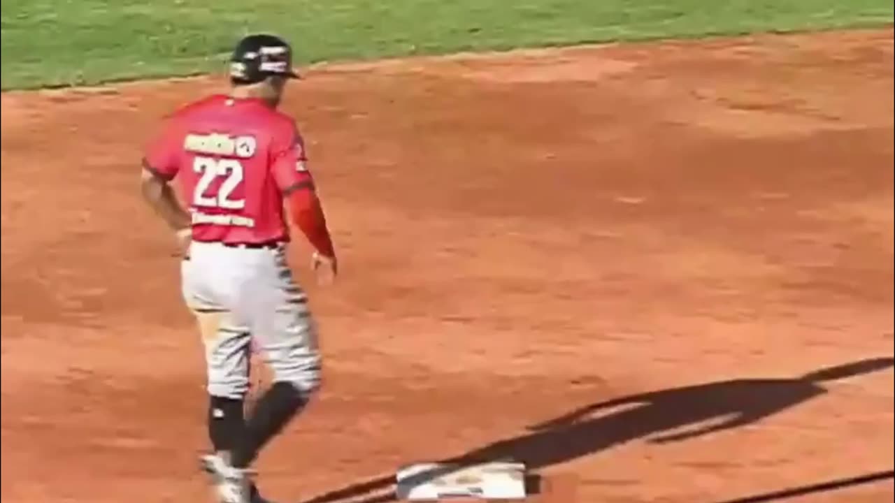 Simón Muzziotti llegó a 100 imparables