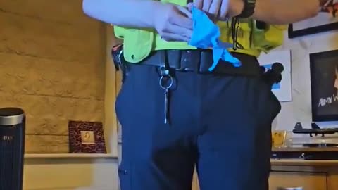 🚨WOW: UK police storm man's home at midnight, body-search, arrest, and...