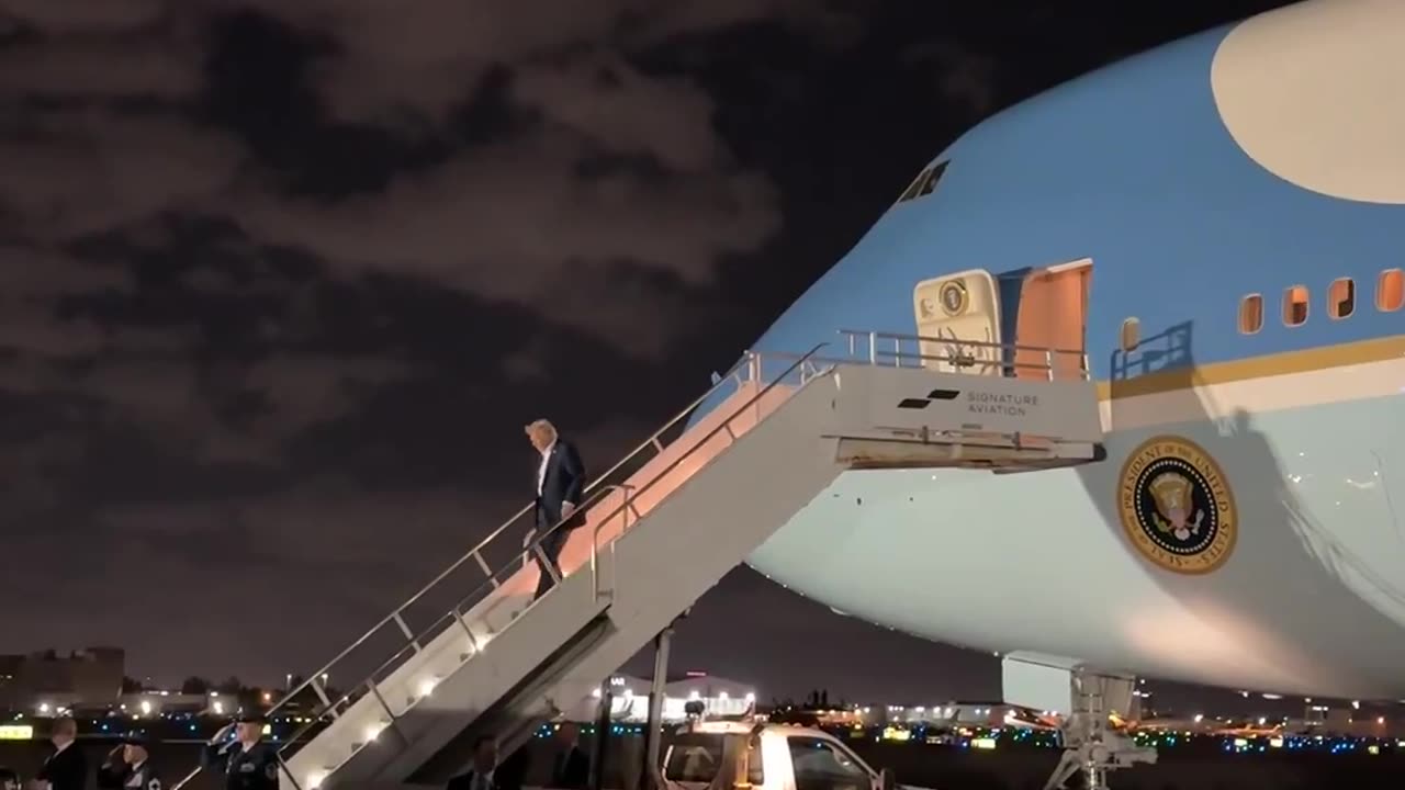President Donald J. Trump President arrives in Miami, FL