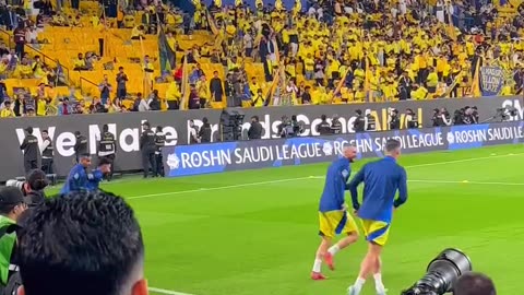 Cristiano spots his lookalike in the crowd