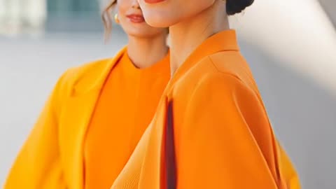 ✨ Meet Oyrosy’s bold & modern fashion made to stand out 💃