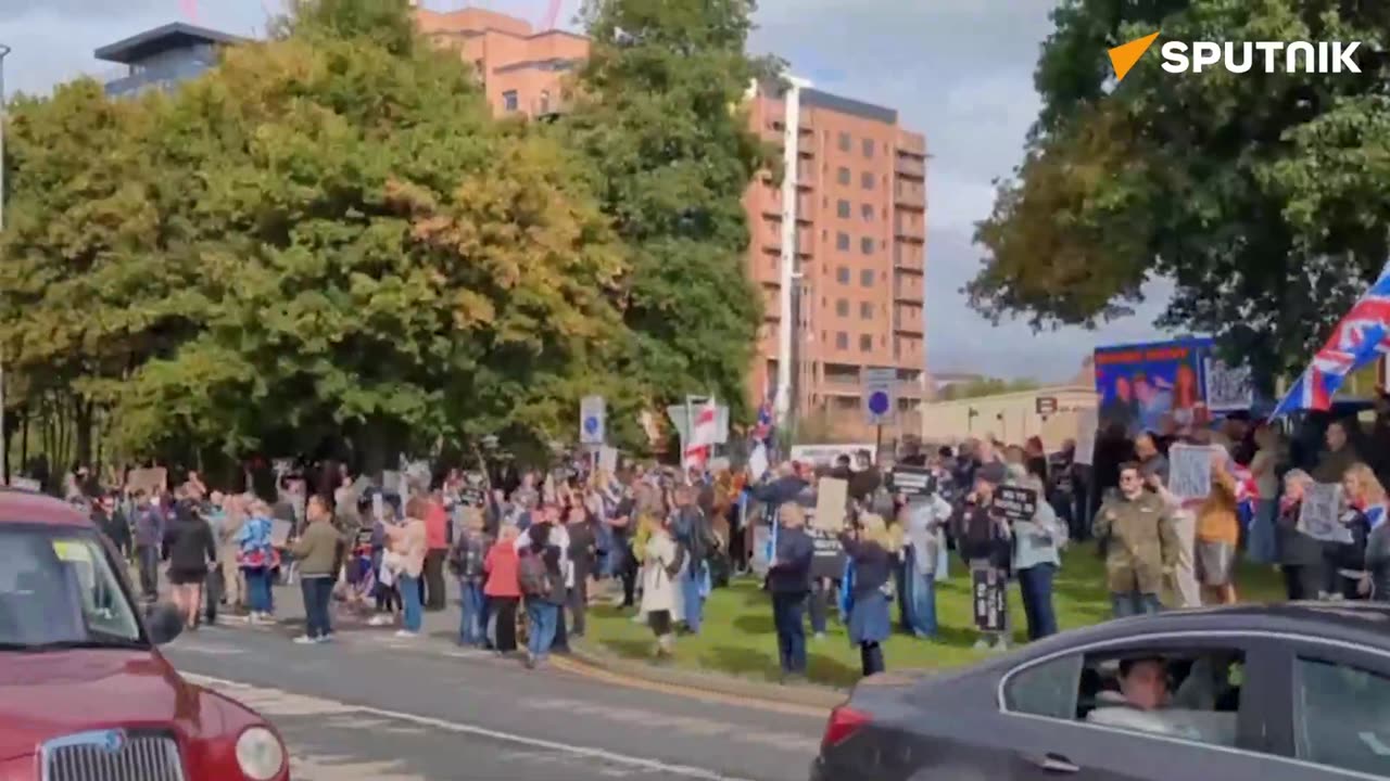 🚨🇬🇧LIVERPOOL RISES AGAINST DIGITAL IDS