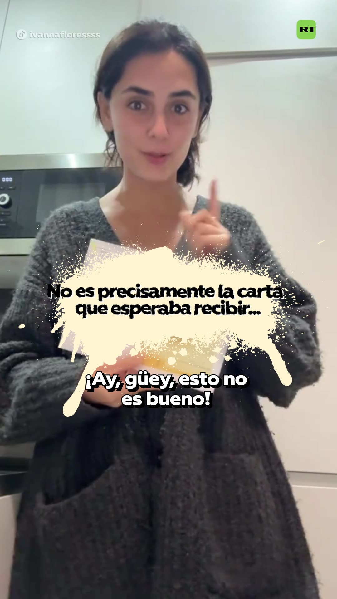 Así reacciona una joven mexicana al recibir la carta sobre su deportación