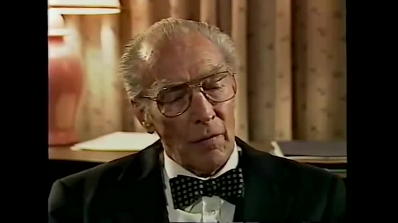 Throat Shot from the Front thru Windshield- Weldon, Dr Glanges on the Limo & Glass TMWKK7