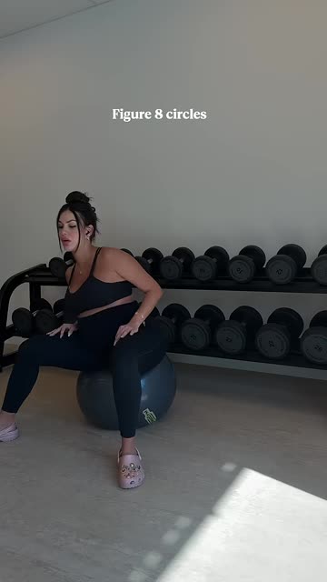 Simple ways to use your birth ball 🤍✨ #BirthBall #YogaBall #PregnancyTips #LaborPrep #postpartu