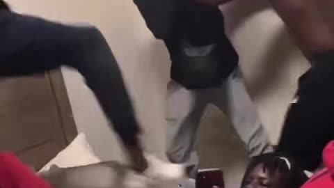 Dude With A Purse Gets Beat Up, Everyone Else Doesn’t Pay Attention To The Fight