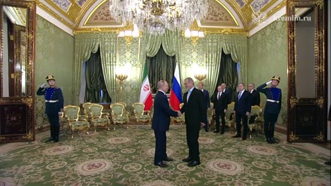 Vladimir Putin's meeting with President of Iran Masoud Pezeshkian (Check Description)