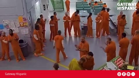 Inmates Pray the Lord’s Prayer in a Michigan Jail on Christmas Eve