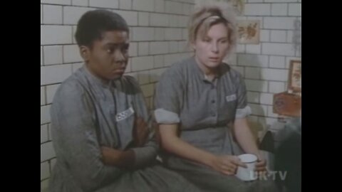 Happy Families - S01E05 - Roxanne - 1985 - Comedy - 720p